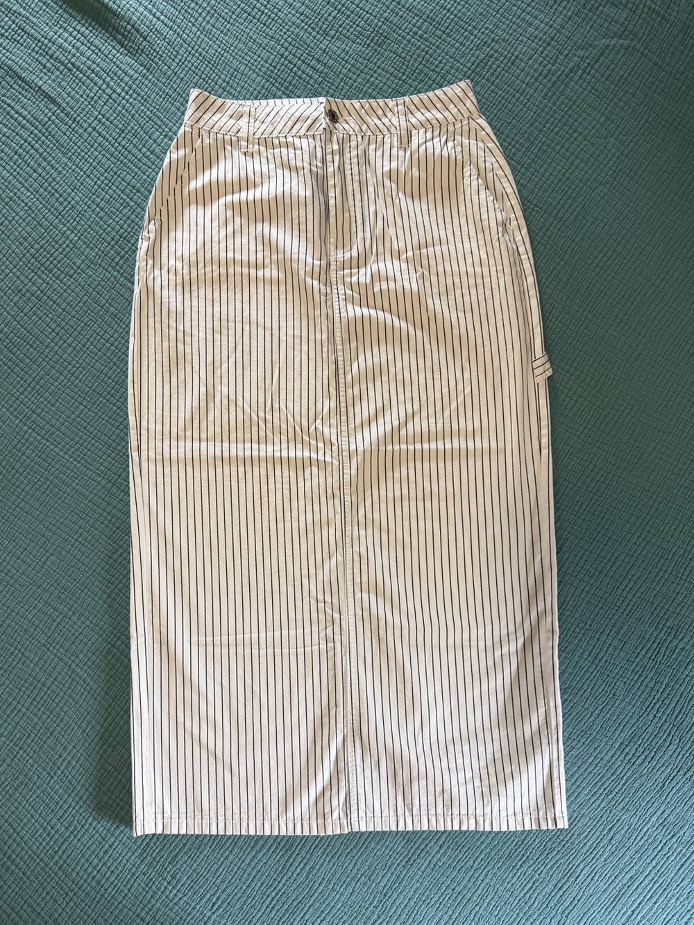 Vero Moda Carly Stripe Ankle Cargo Skirt